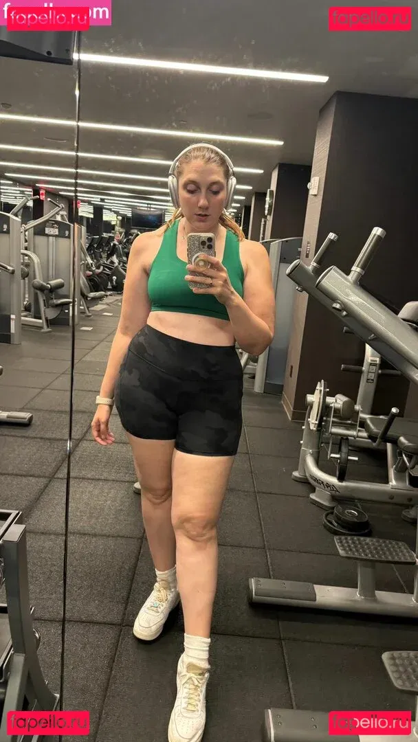 Mel Capperino-Garcia Onlyfans Photo Gallery 