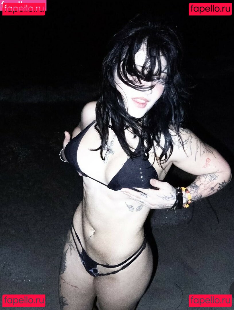 Ellie.moore04 / Elliemoore / Ellmari.e / elliemoore_official Onlyfans Photo Gallery 