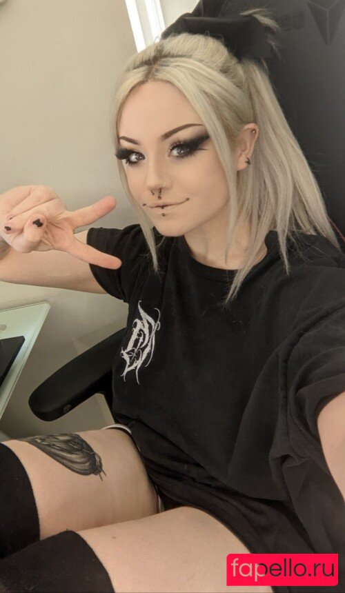 Sp00pyBeans Nude Onlyfans Photo 89