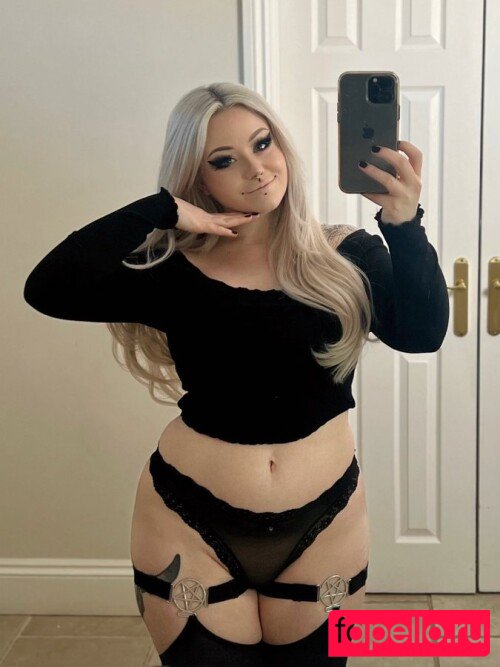 Sp00pyBeans Nude Onlyfans Photo 12