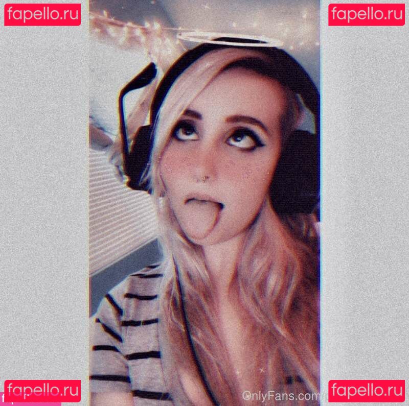 Peach Necctar / Peach.necctar / https: / peachnecctar Onlyfans Photo Gallery 