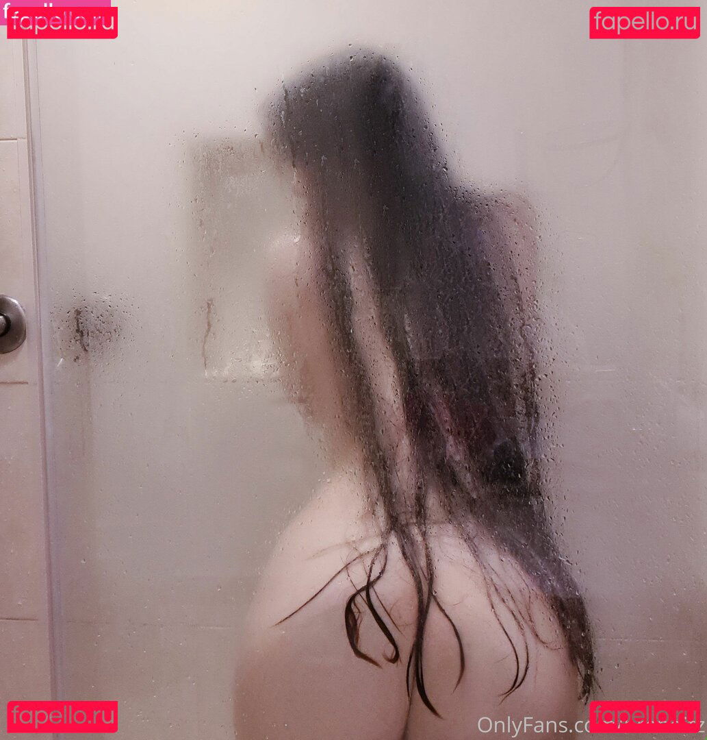 away / brenditz / brenditzcosplay / https: Onlyfans Photo Gallery 