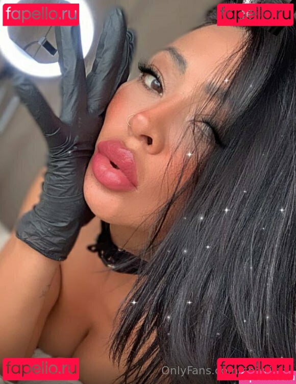 chanitax / chanitax_ Onlyfans Photo Gallery 