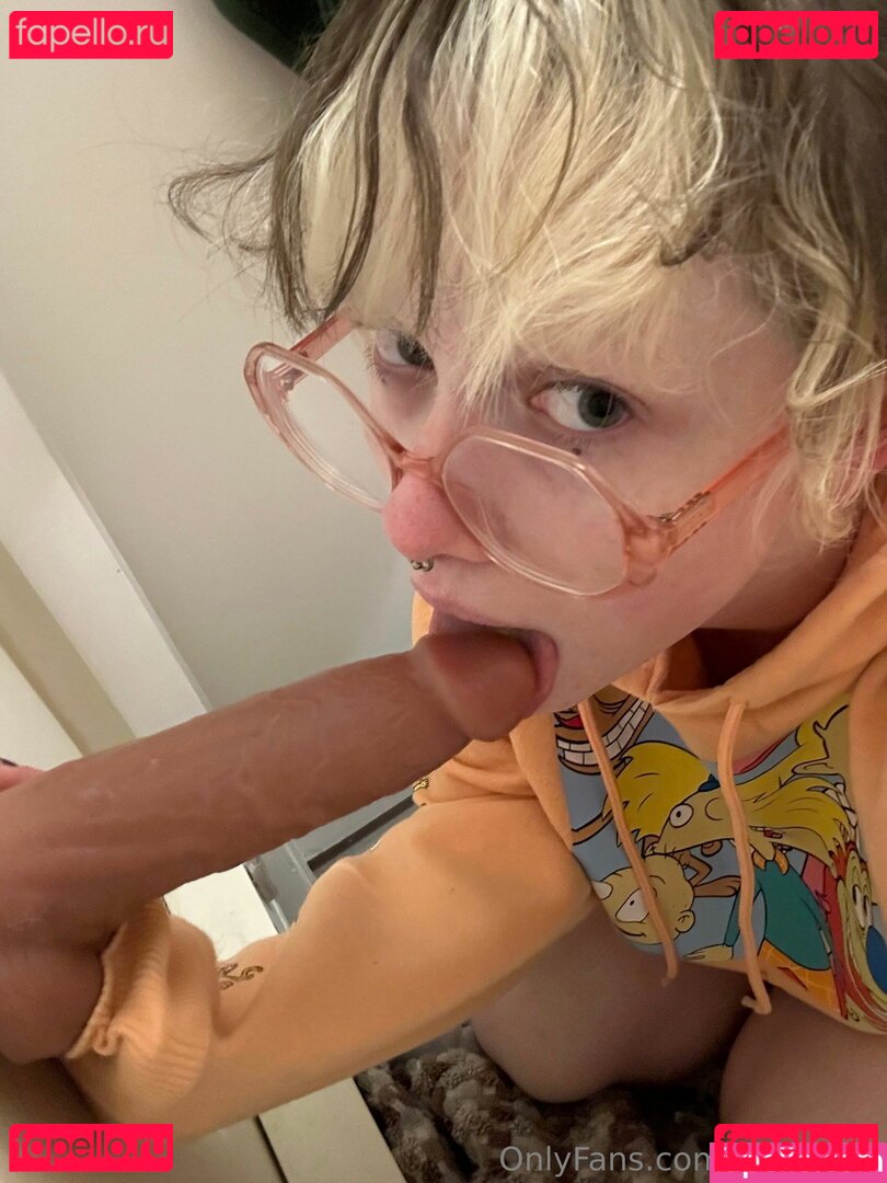 bugwebb / gentleewebb / gentlex241 Onlyfans Photo Gallery 