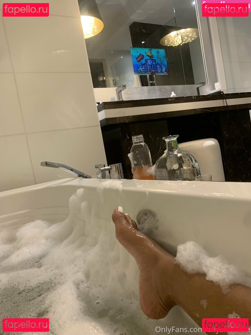 aliyahbby / aliyahdenae / aliyahlust Onlyfans Photo Gallery 