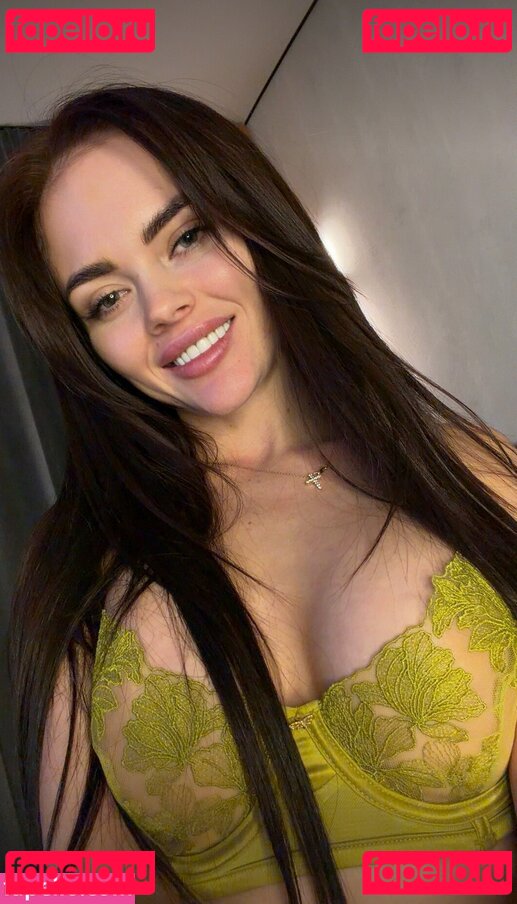 vicki Nude Onlyfans Photo 8