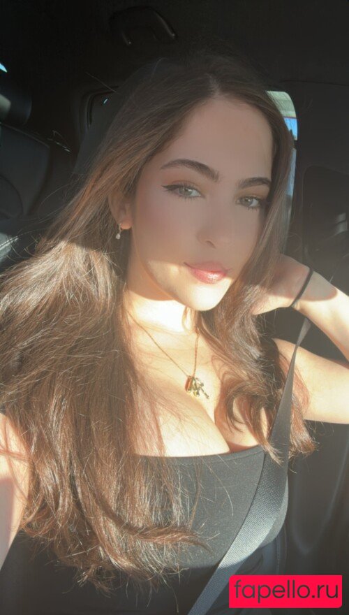 Hilenna Nude Onlyfans Photo 4