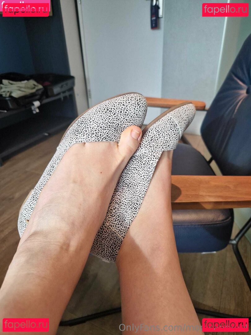 momsandfeet Nude Onlyfans Photo 15