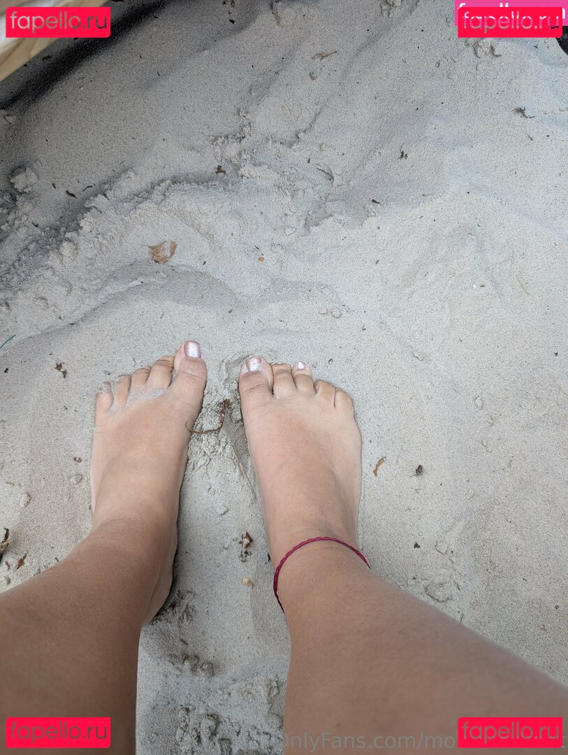 momsandfeet Nude Onlyfans Photo 11