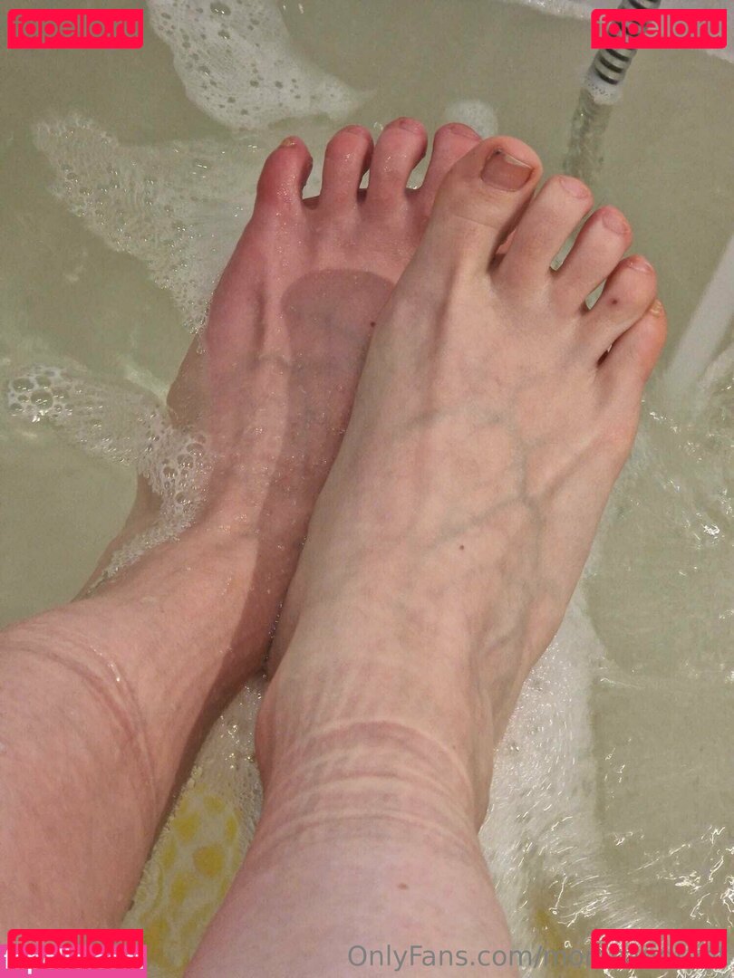 momsandfeet Nude Onlyfans Photo 5