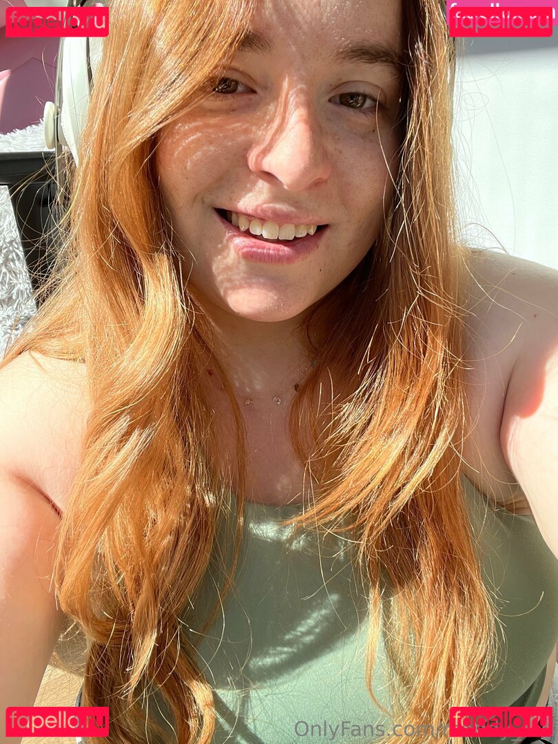 maddy_red Nude Onlyfans Photo 9