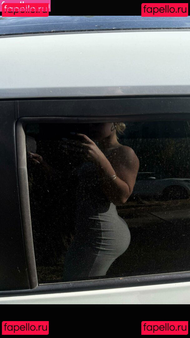 Chelsea Pearce / chelseampearce / whitegirlfiles Onlyfans Photo Gallery 