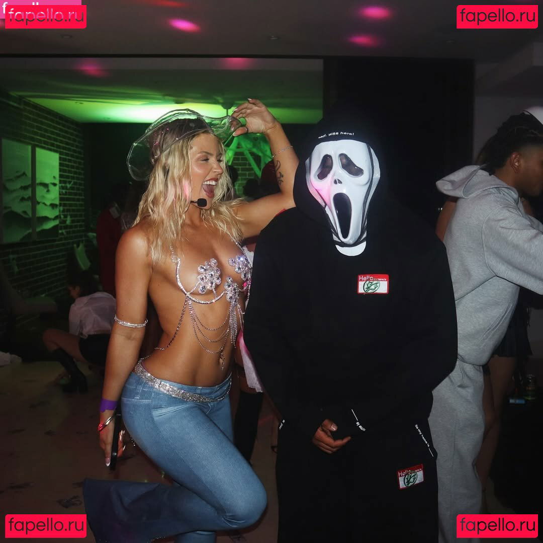 Chelsea Pearce / chelseampearce / whitegirlfiles Onlyfans Photo Gallery 