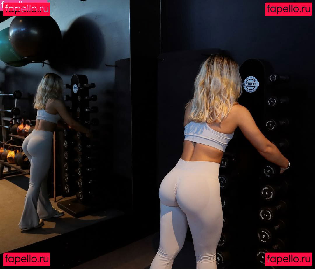 Chelsea Pearce / chelseampearce / whitegirlfiles Onlyfans Photo Gallery 