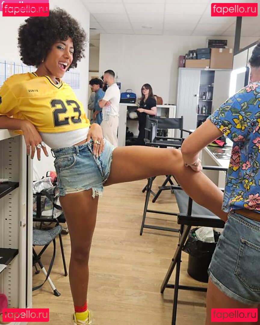 Yara Charry / only_charry / yaracharry Onlyfans Photo Gallery 