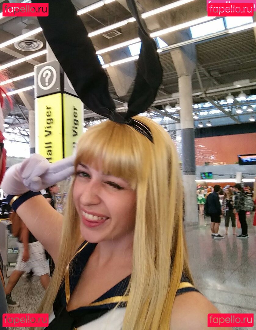 CrystAAHHL / ocrystaahhl Onlyfans Photo Gallery 