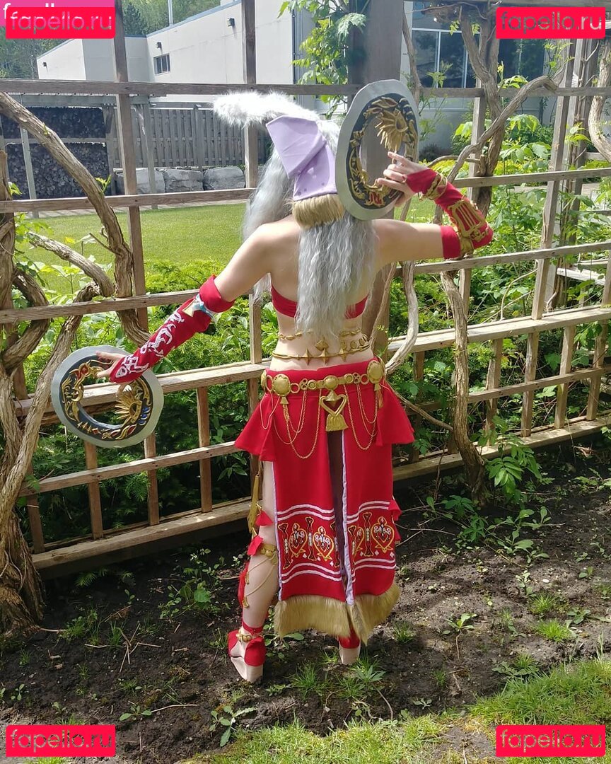 CrystAAHHL / ocrystaahhl Onlyfans Photo Gallery 