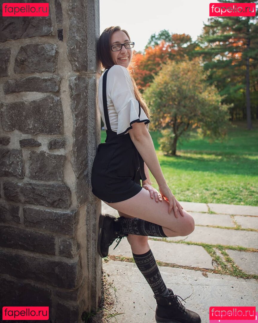 CrystAAHHL / ocrystaahhl Onlyfans Photo Gallery 