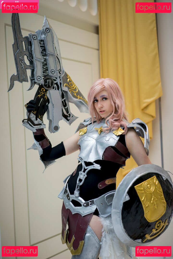 CrystAAHHL / ocrystaahhl Onlyfans Photo Gallery 