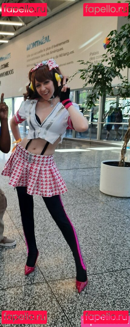 CrystAAHHL / ocrystaahhl Onlyfans Photo Gallery 