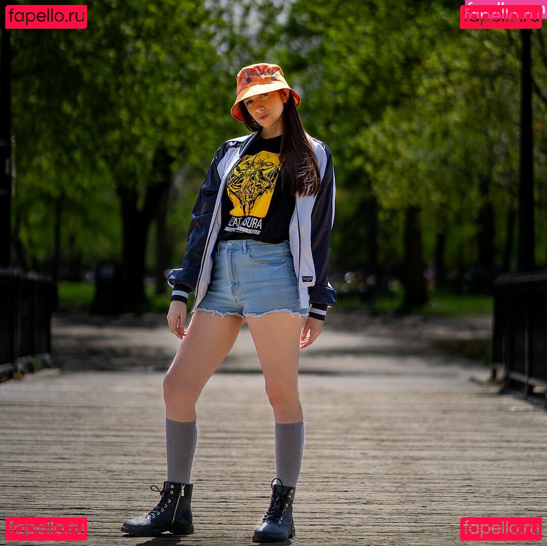 CrystAAHHL / ocrystaahhl Onlyfans Photo Gallery 