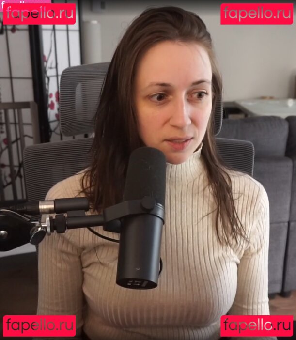 CrystAAHHL / ocrystaahhl Onlyfans Photo Gallery 