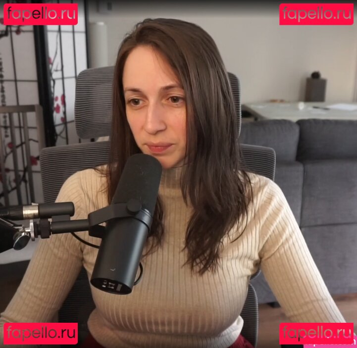 CrystAAHHL / ocrystaahhl Onlyfans Photo Gallery 