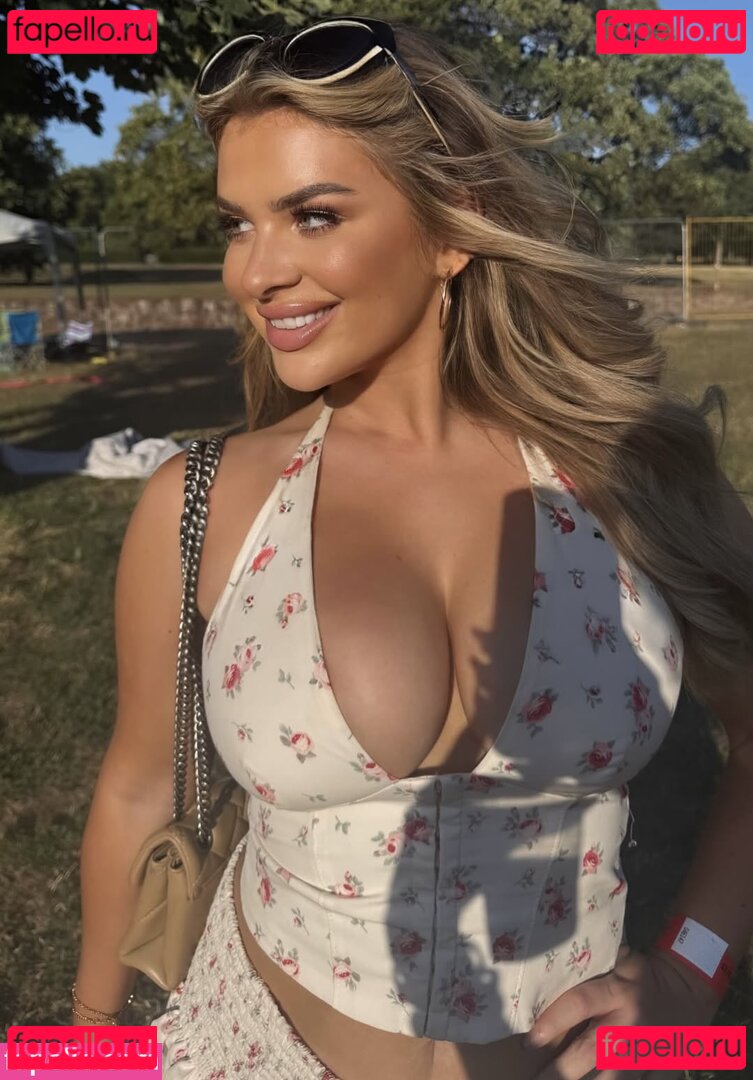 Liberty Poole Nude Onlyfans Photo 21