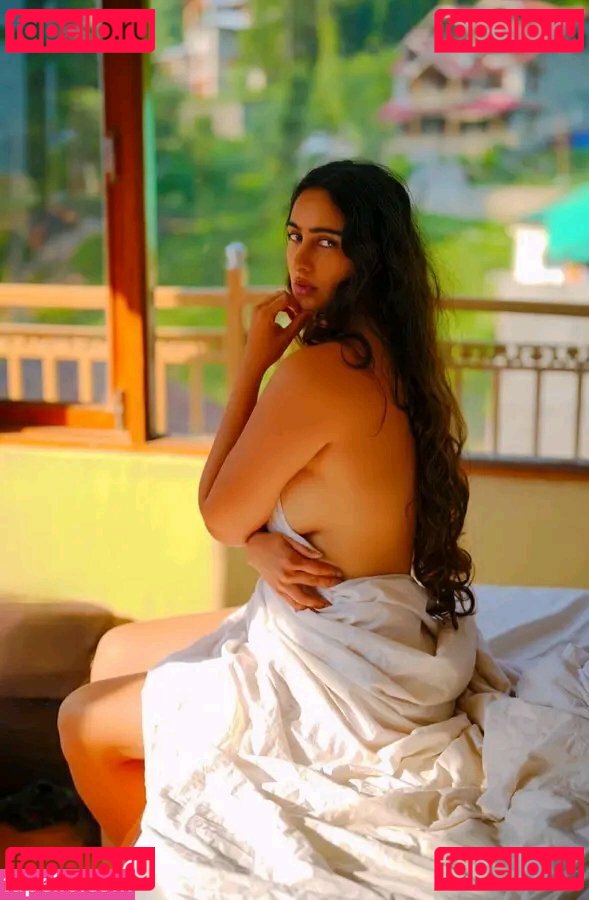 Megha Shukla Nude Onlyfans Photo 12