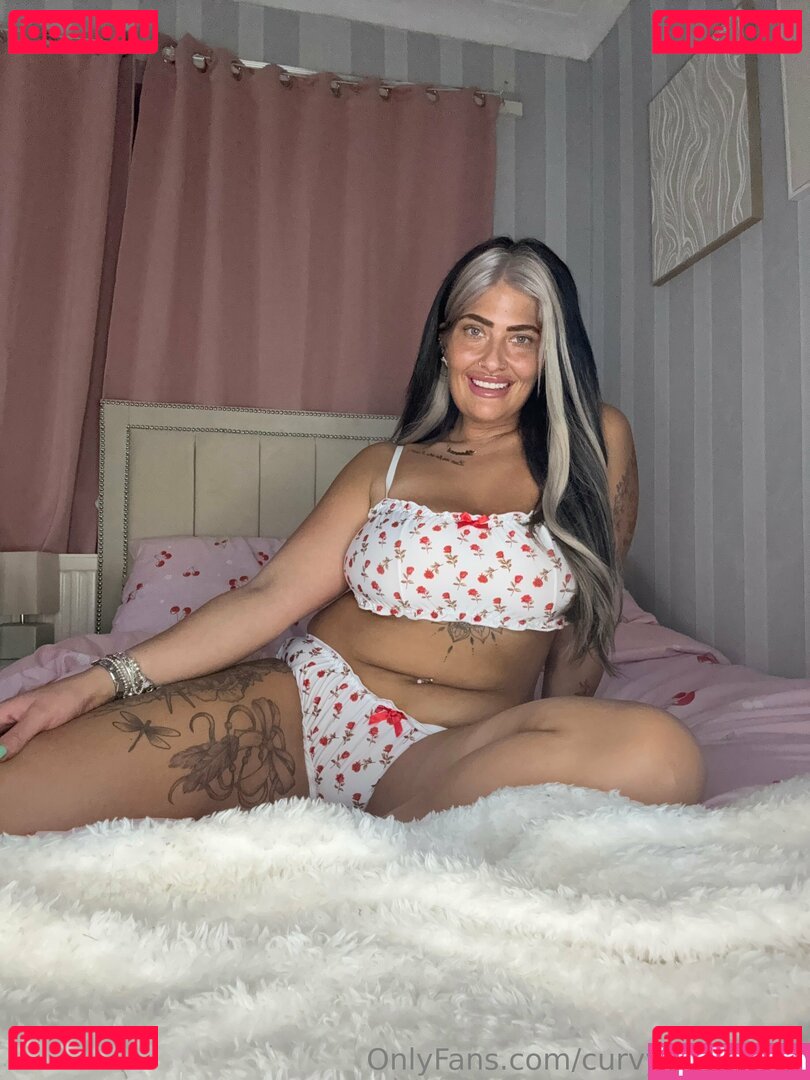 Curvyandiloveit Nude Onlyfans Photo 51