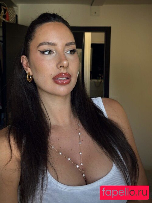 Oceane Dodin Nude Onlyfans Photo 19