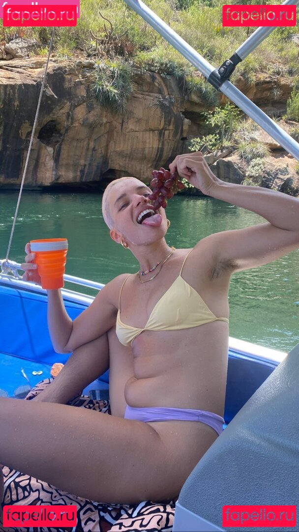 Bruna Linzmeyer / brunalinzmeyer Onlyfans Photo Gallery 