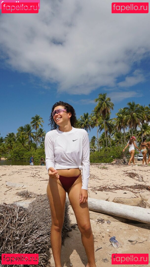 Bruna Linzmeyer / brunalinzmeyer Onlyfans Photo Gallery 