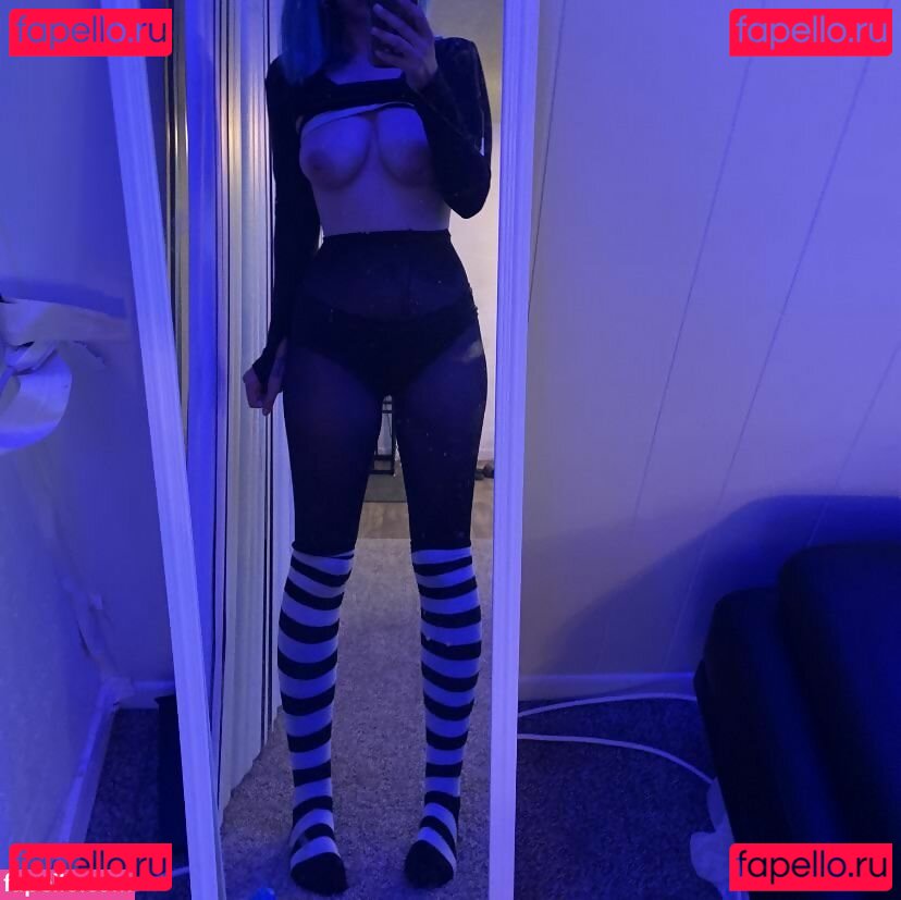 anaamari_ / asonxx / midlested / psyoptrick / pvnks Onlyfans Photo Gallery 