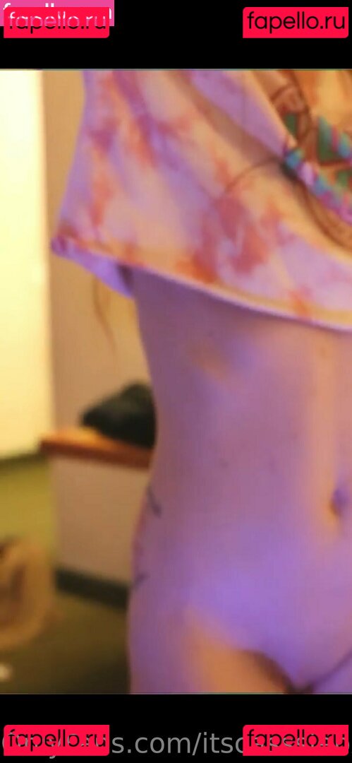 itscassiecurses / thecassiecurse Onlyfans Photo Gallery 