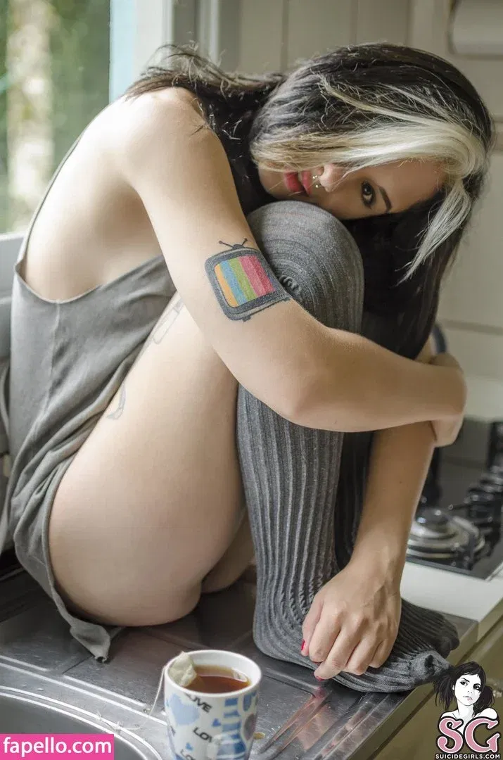 Nathi Suicide Onlyfans Photo Gallery 