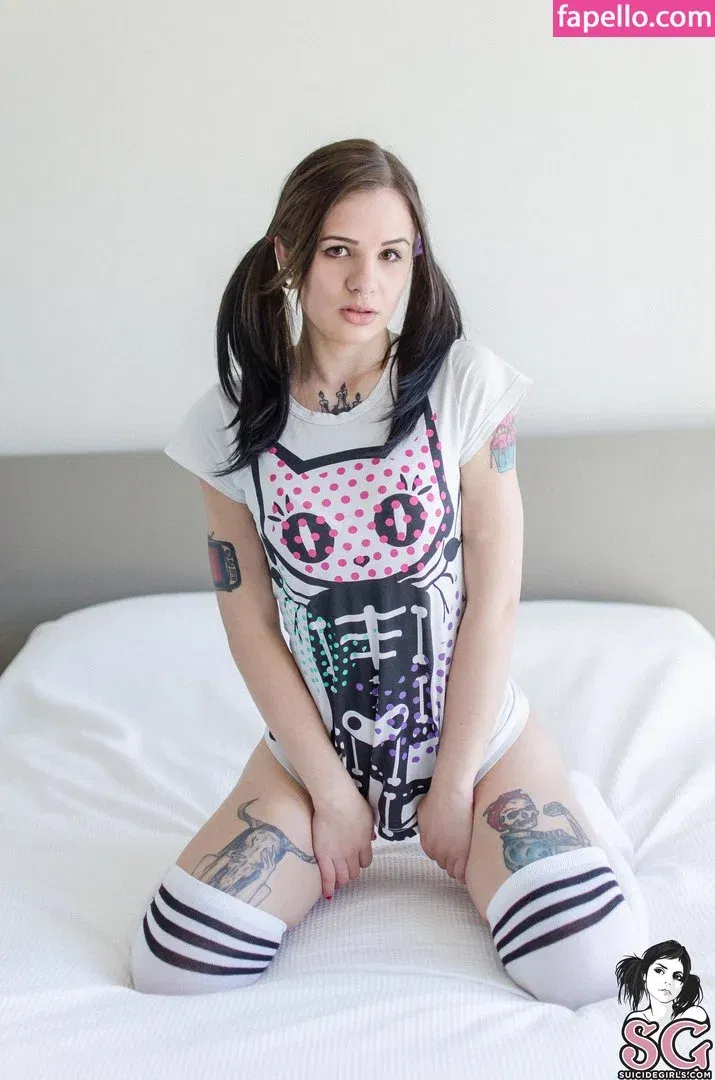 Nathi Suicide Onlyfans Photo Gallery 
