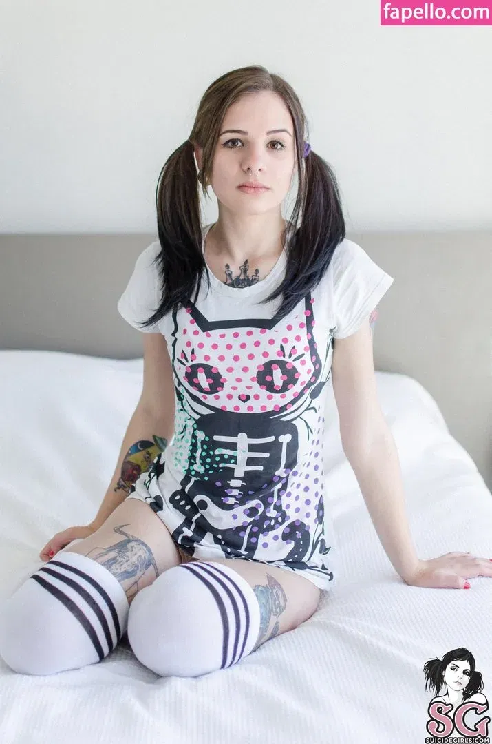 Nathi Suicide Onlyfans Photo Gallery 