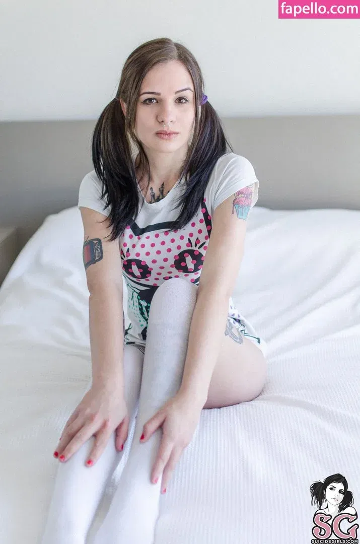 Nathi Suicide Onlyfans Photo Gallery 