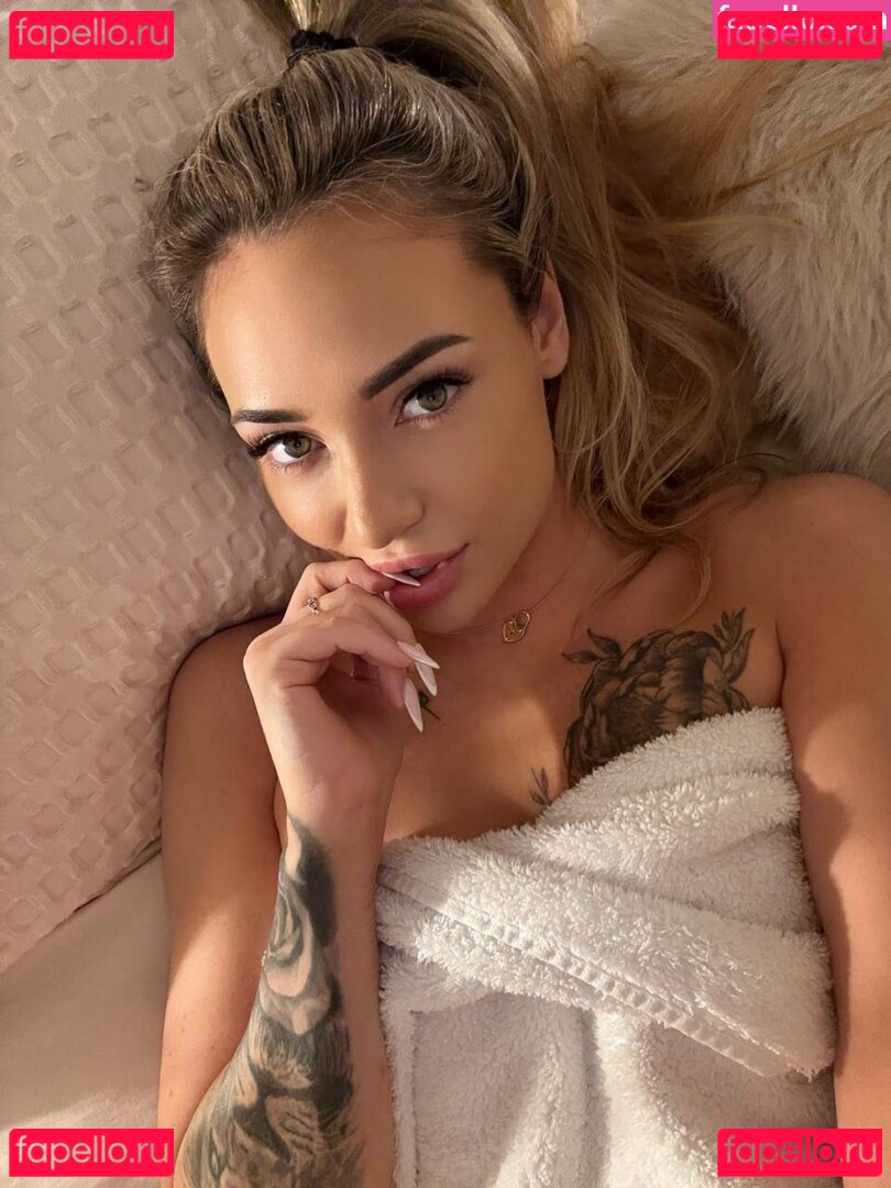 Poppy May Nude Onlyfans Photo 5