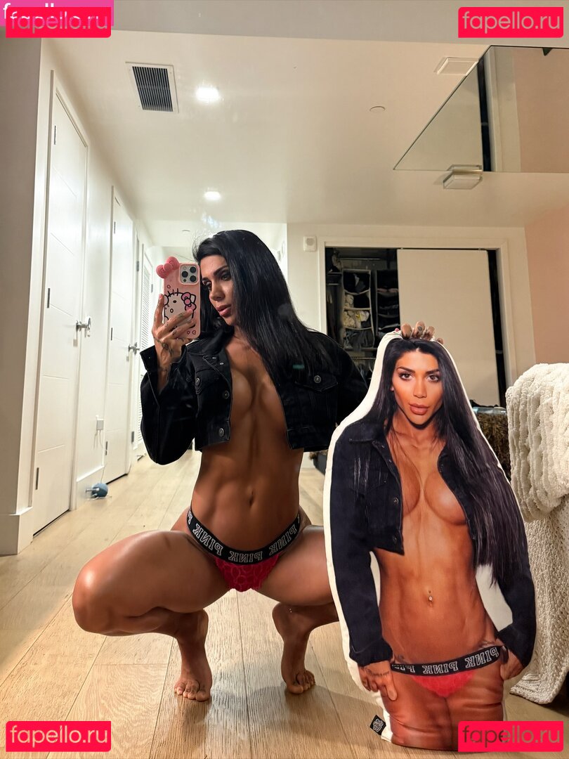 dnzsypnr Deniz Saypinar Onlyfans Photo Gallery 