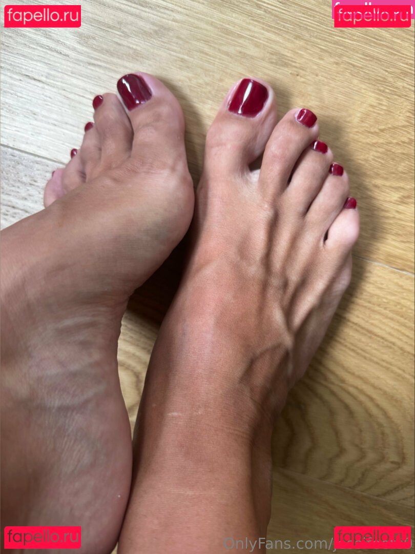 jessicajames9 / jessifeets9 Onlyfans Photo Gallery 