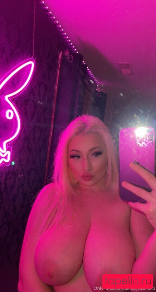 Jessisapphyri Nude Onlyfans Photo 23