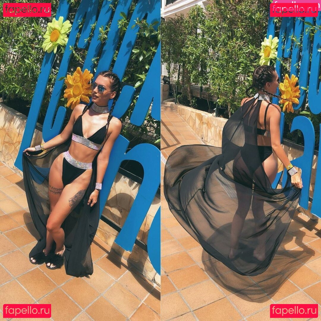 Xavia Brooke Nude Onlyfans Photo 45