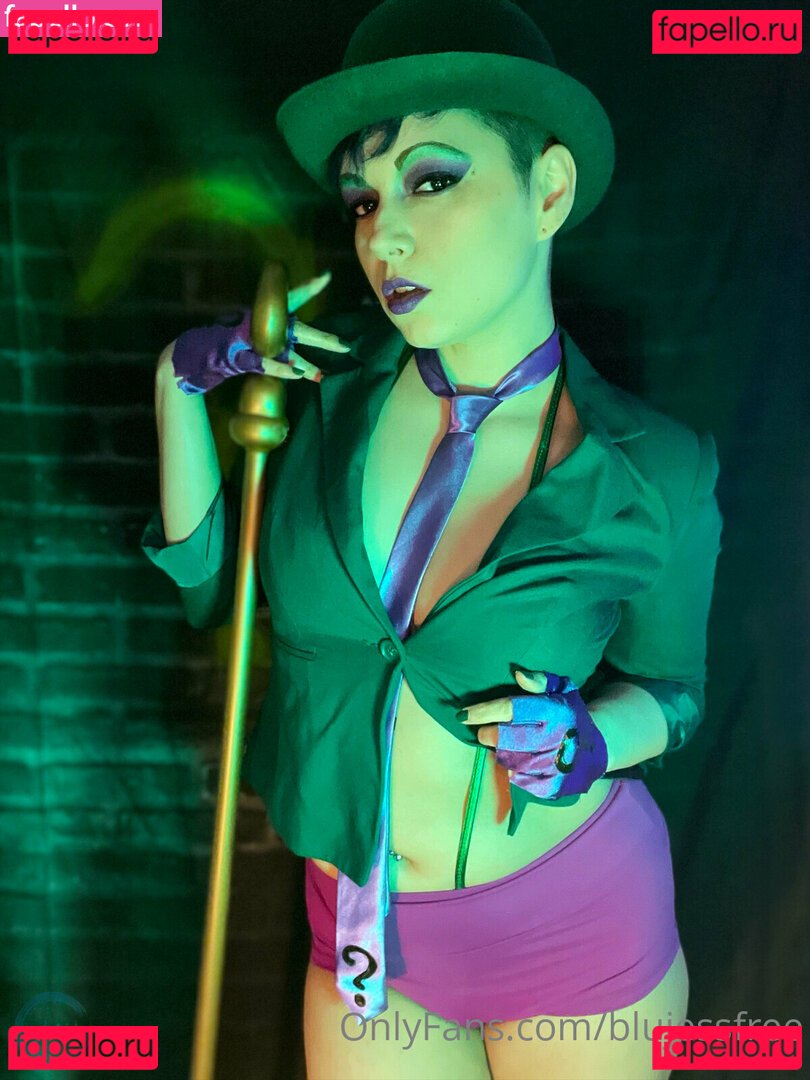 blujessfree / blunesis Onlyfans Photo Gallery 