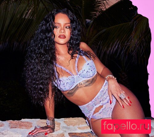 badgalriri Nude Onlyfans Photo 29