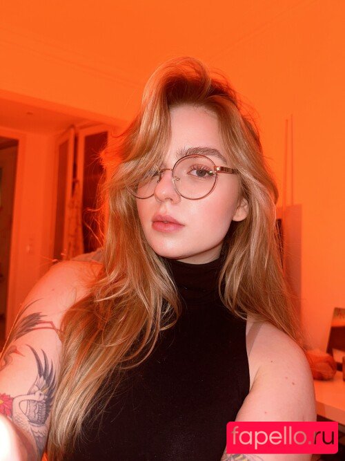 cora.iarossiii Nude Onlyfans Photo 16