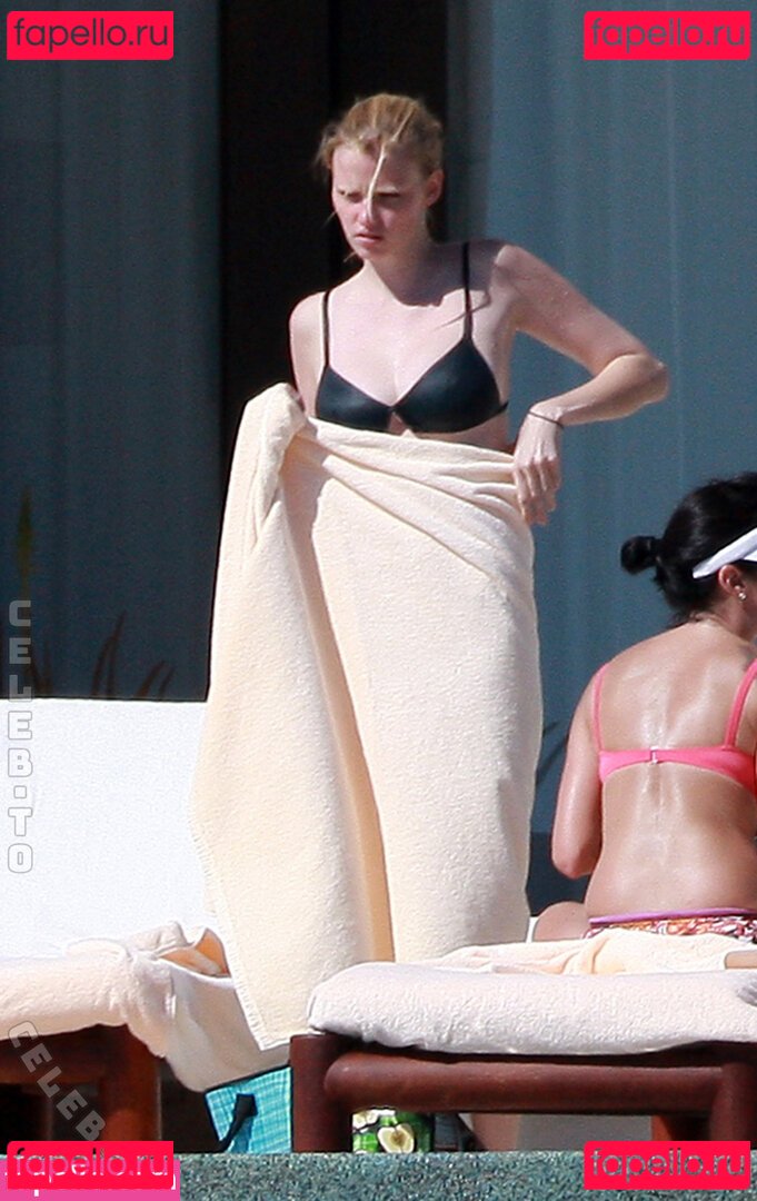 Lara Stone / lara_stone Onlyfans Photo Gallery 