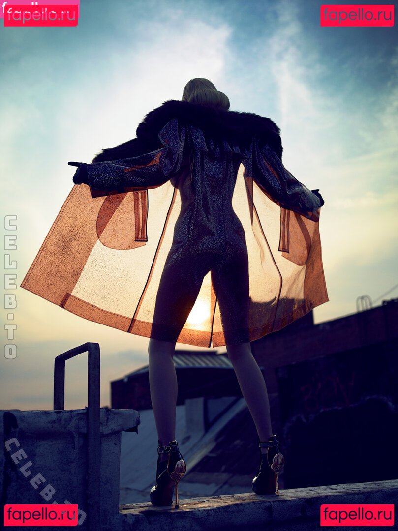 Lara Stone / lara_stone Onlyfans Photo Gallery 