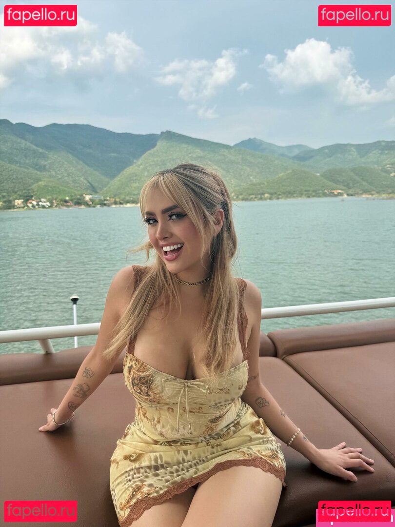 AriGameplays Nude Onlyfans Photo 41